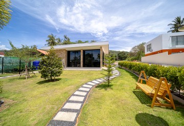 The-Retreat-Lawn-(8)