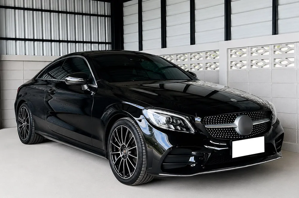 BenzC200Coupe1
