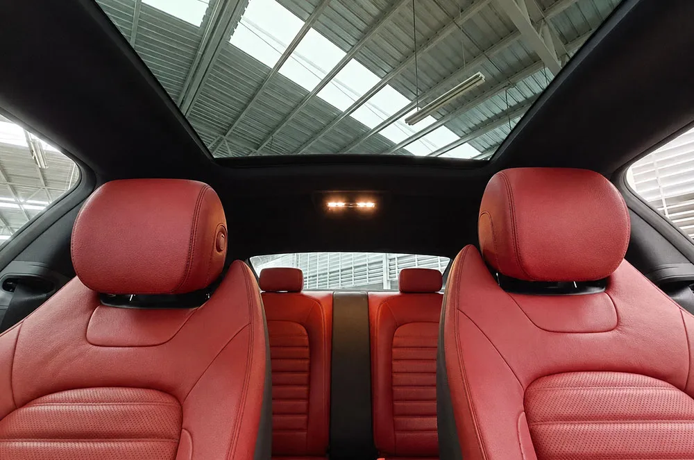 BenzC200Coupe5