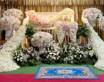 จัดดอกไม้งานศพ-หน้าเมรุ
