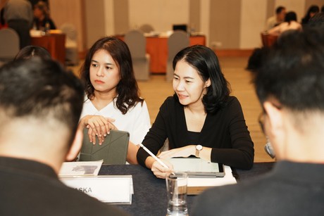 Korean-Thai-418