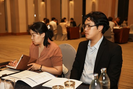 Korean-Thai-697