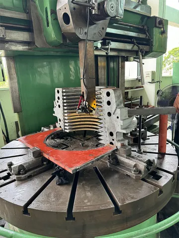 VERTICLELATHE(8)