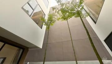 PrivateResidence2