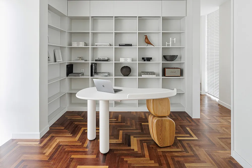 BOULDER-Desk