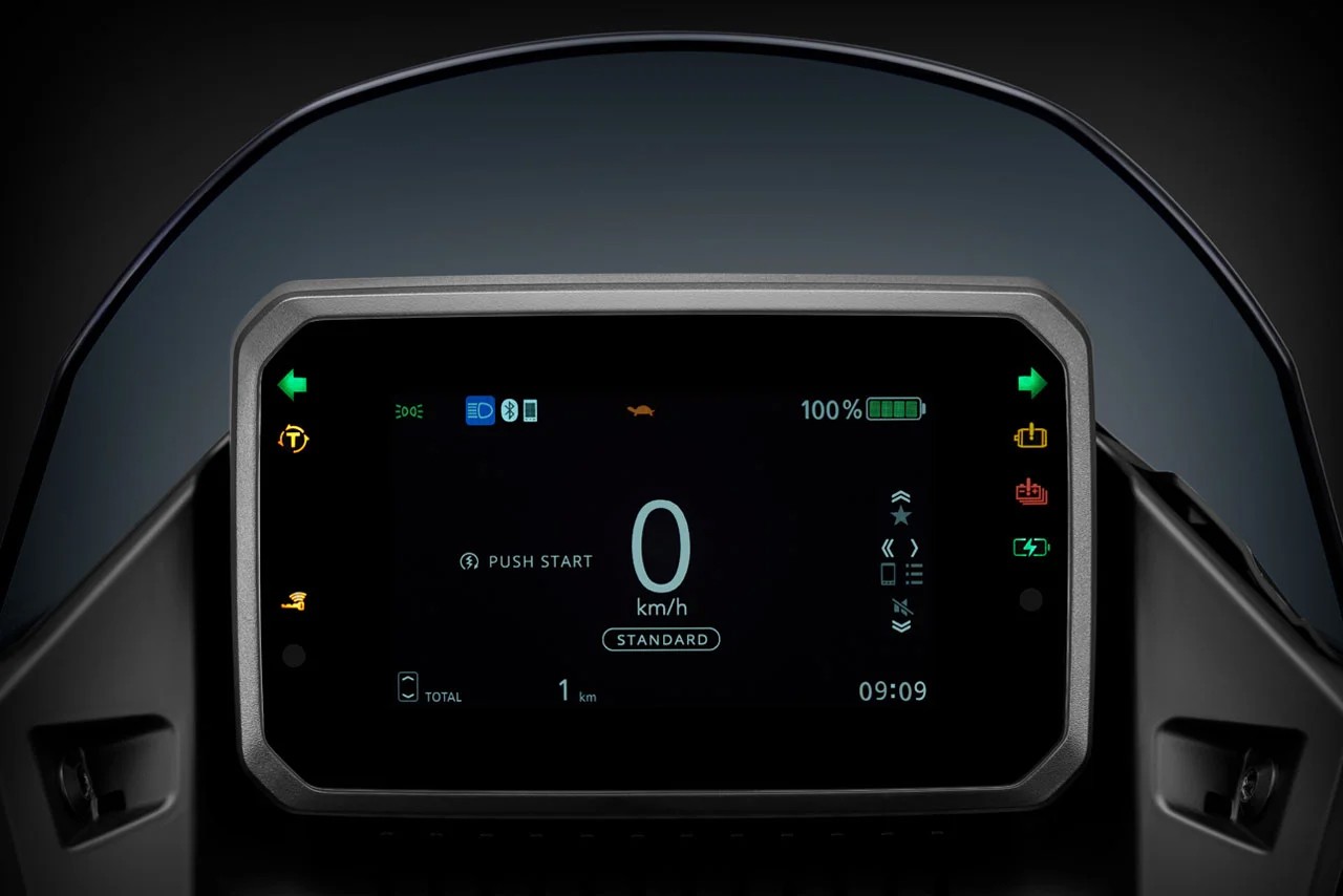 3-Full-color-5inch-TFT-screen