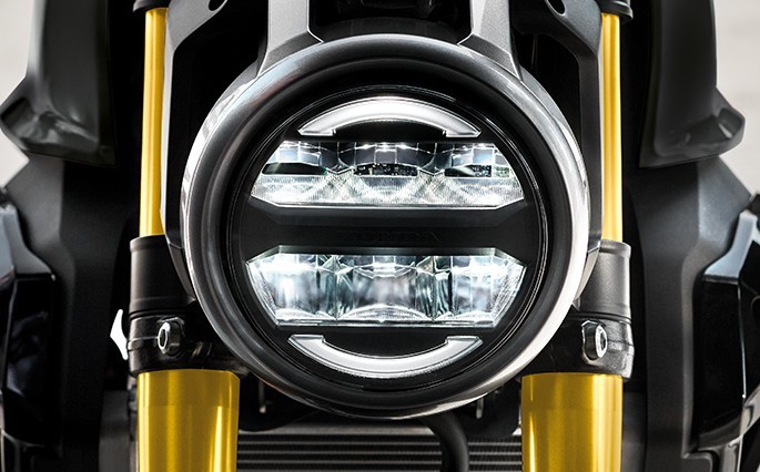 8FULLLEDLIGHTINGSYSTEM