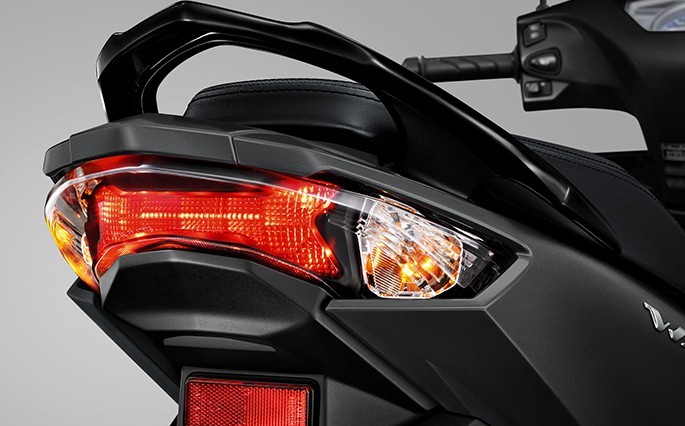 8X-CLUSIVELEDTAILLIGHT