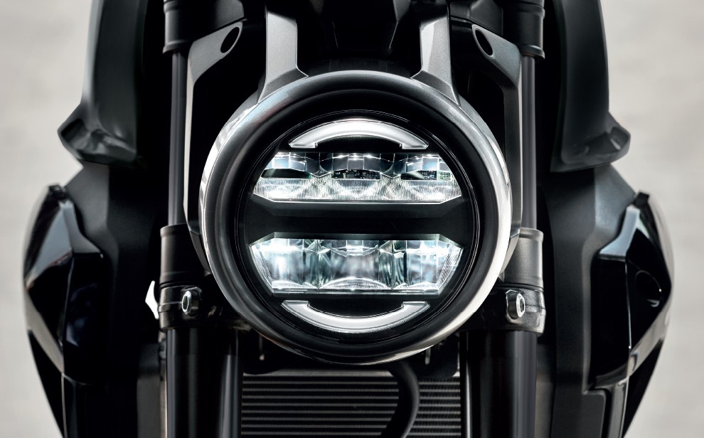 CB150RInfoImage01