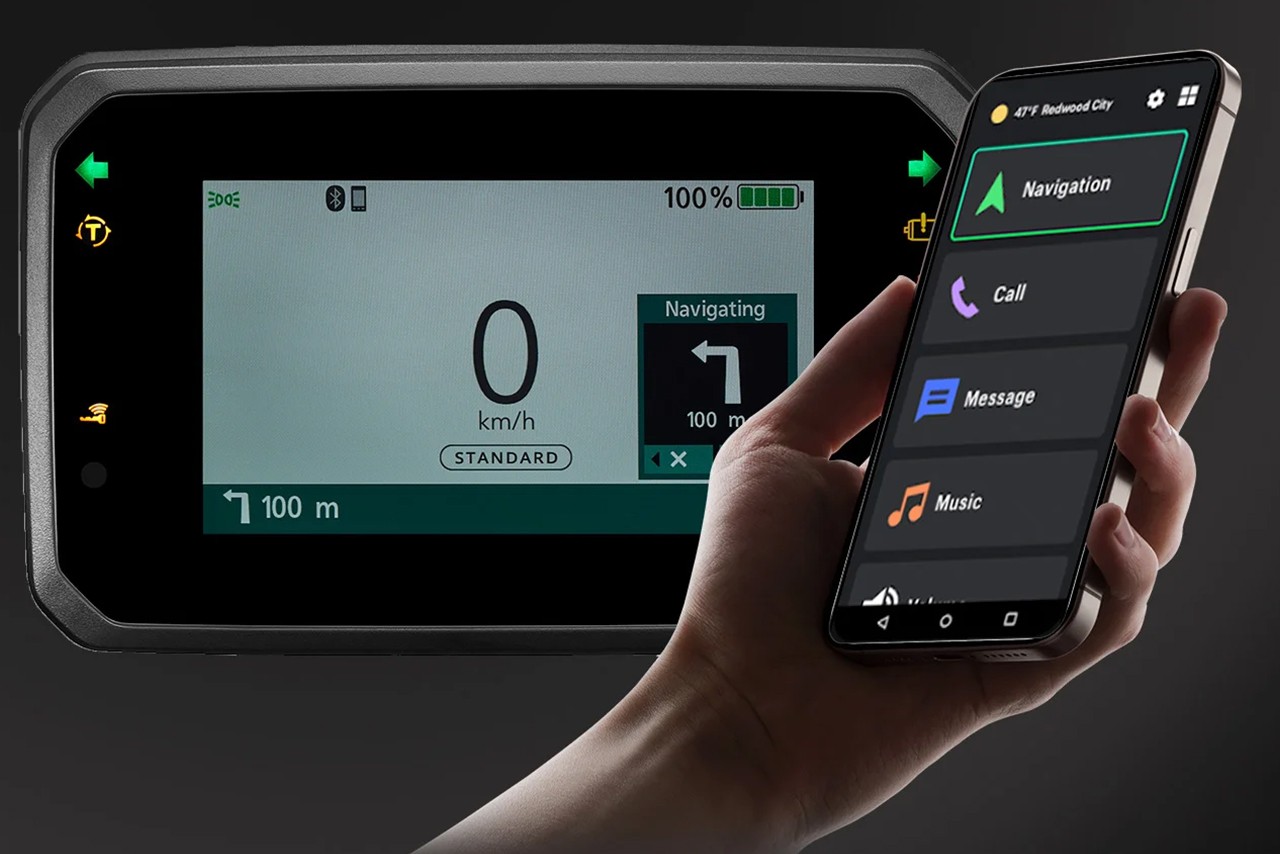 Navigation,-music,-and-calls-are-all-at-your-fingertips
