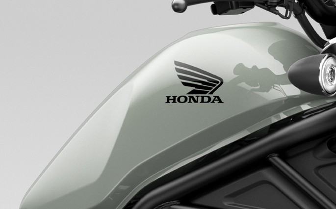 SleekFuelTankDesign