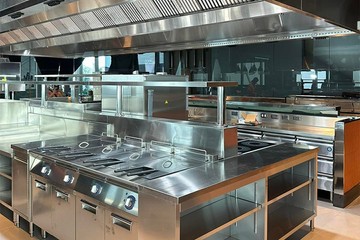 Foodservice-Equipment