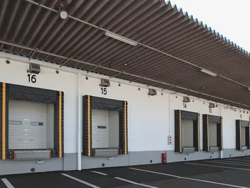 LOGISTIC-DOCKING-SOLUTION(2)