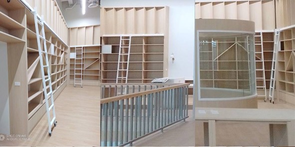 บันไดรางเลื่อนห้องโรงเรียนสารสาสน์นิเทศาชพกษ์