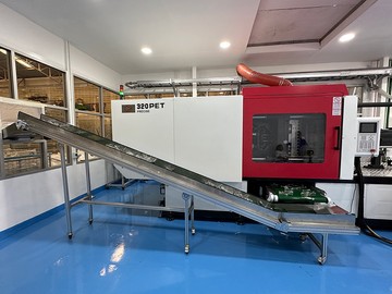 เครื่องฉีดพรีฟอร์ม-3