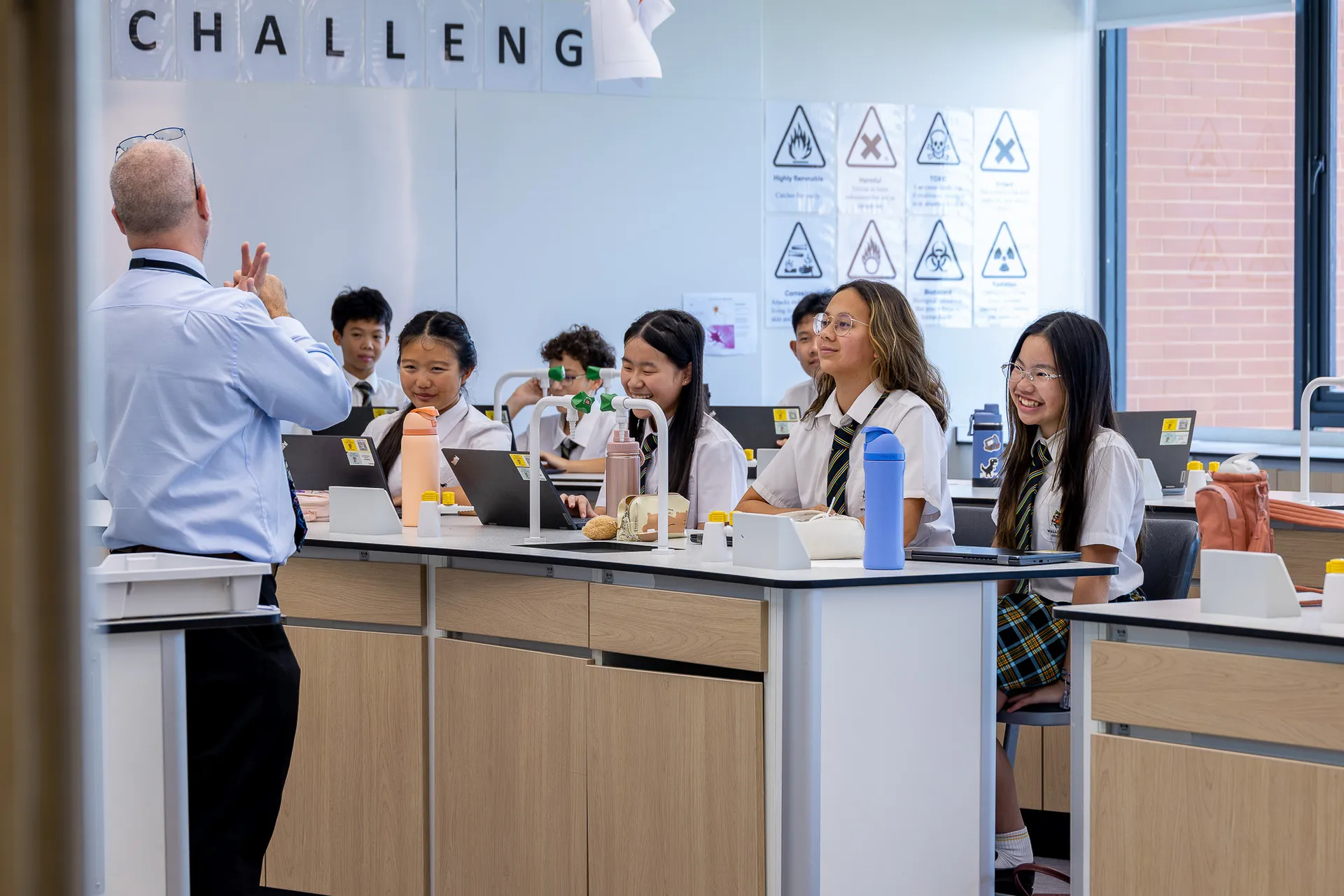 WellingtonCollegeBangkokYear10Science-6