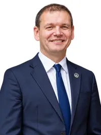 Gareth-Parker-Jones-Kenya-Founding-Master