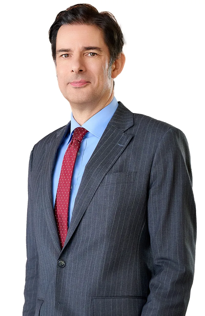 Chris-Nicholls-portrait-photo