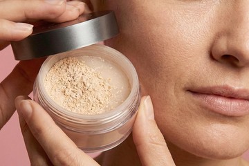 whitecarecaremakeup02powder