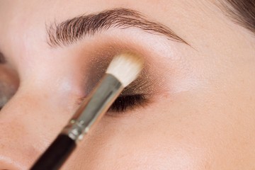 whitecarecaremakeup06eyeshadow