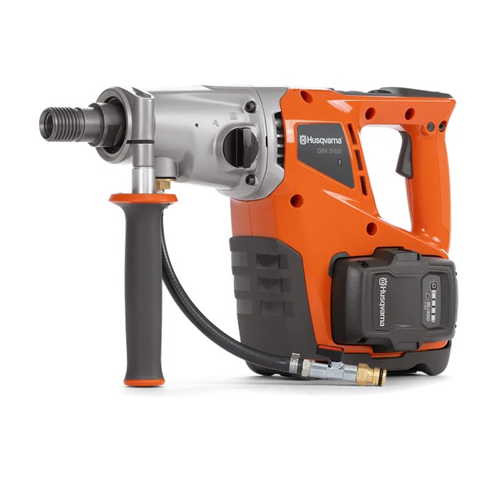 Husqvarna-DM-540i-1