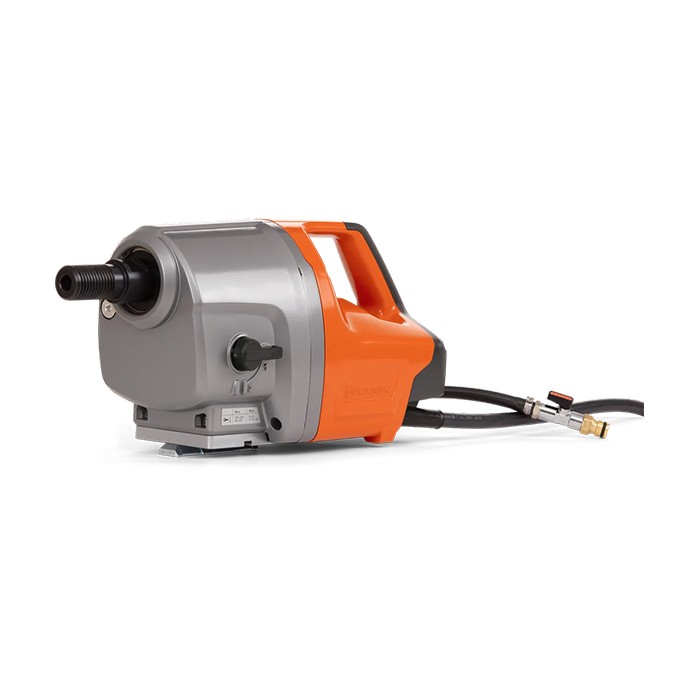 Husqvarna-DM-700-1