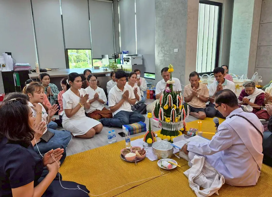 ทำบุญครบรอบบริษัท-14-ปี-4