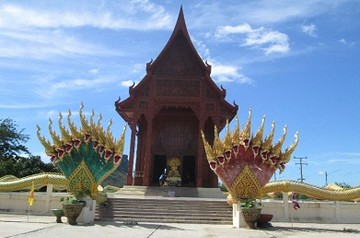 Ao-Noi-Temple-00