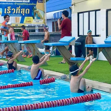 นักเรียนอายุ-4-ขวบเริ่มเข้าสู่การ-แข่งขันอย่างเป็นทางการ