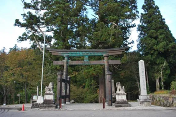 HAKUSAN-CHUKYO-SHRINE