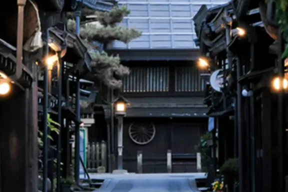 TAKAYAMA-OLD-TOWN