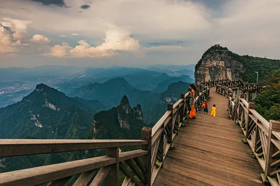 TIANMEN-MOUNTAIN