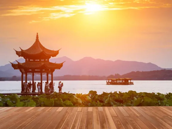 XI-LAKE