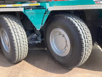 S2711563