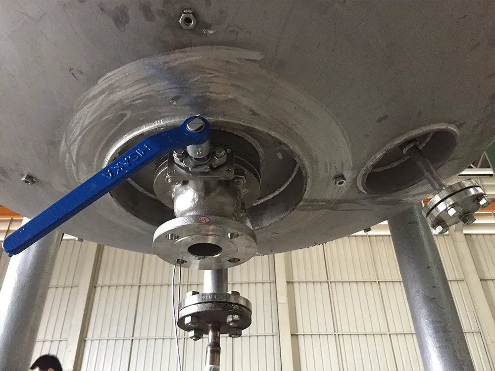 Reactortank1200L(2)