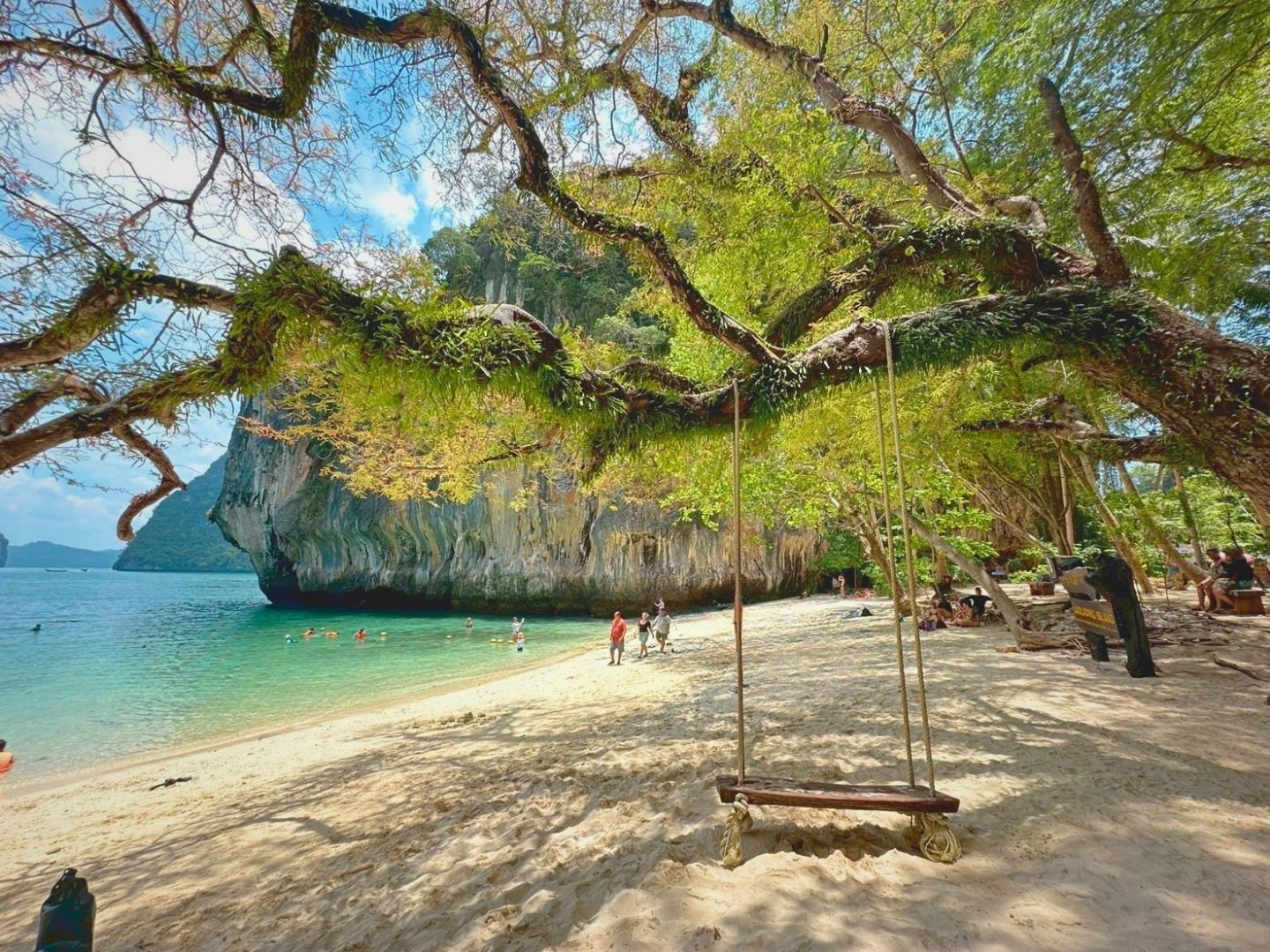 Lading Island