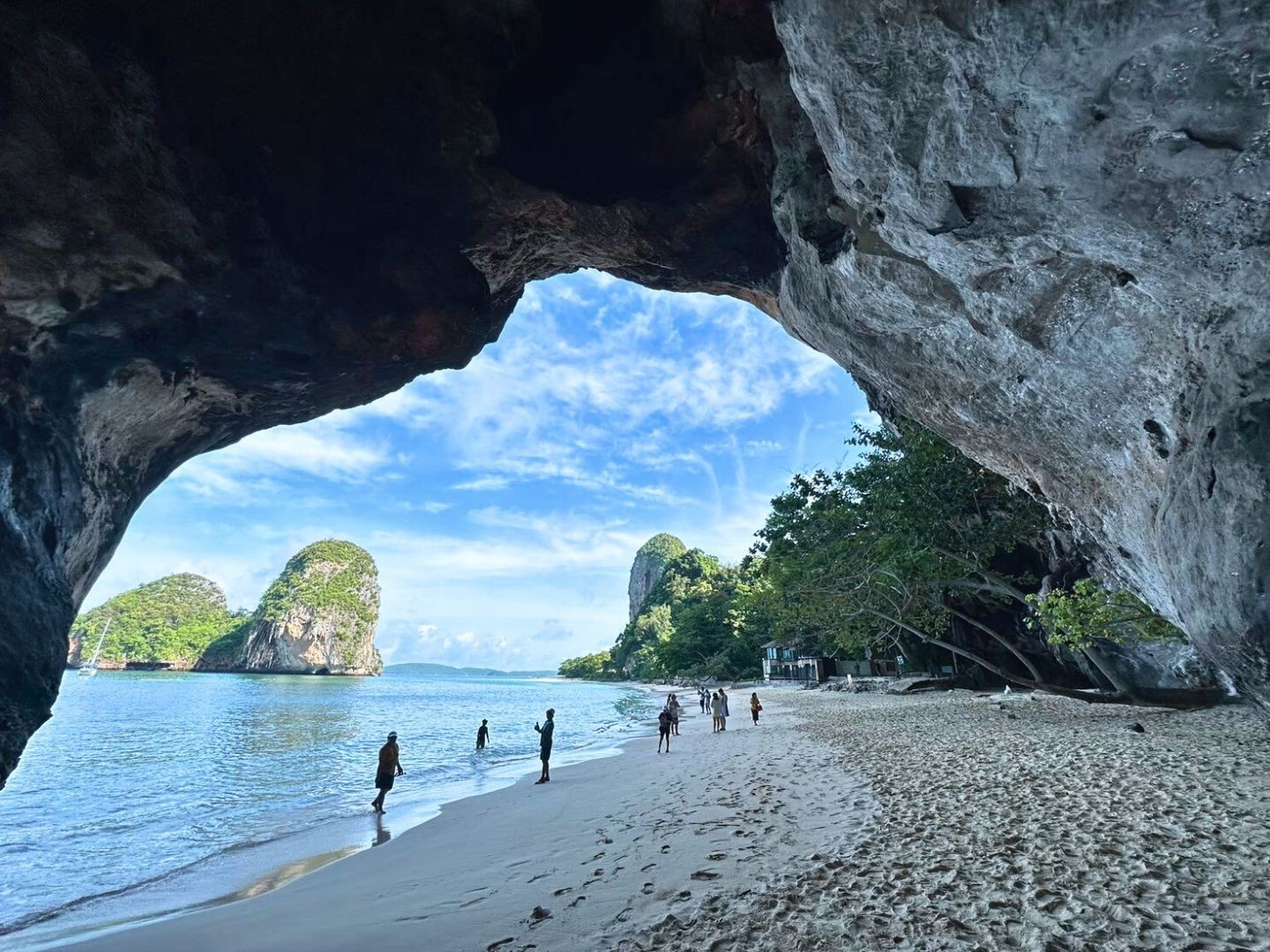 Phra Nang Cave