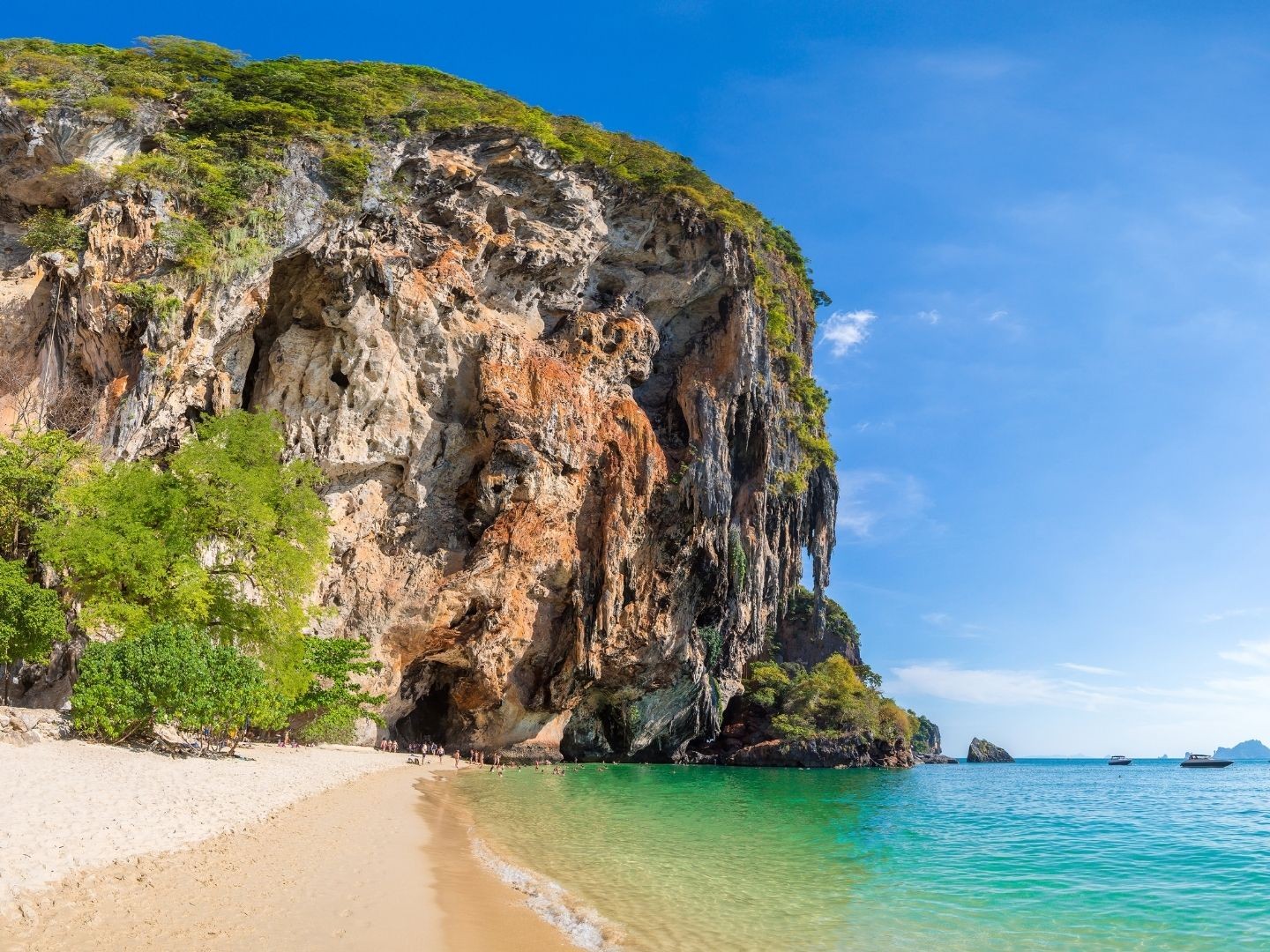 Phra Nang Cave