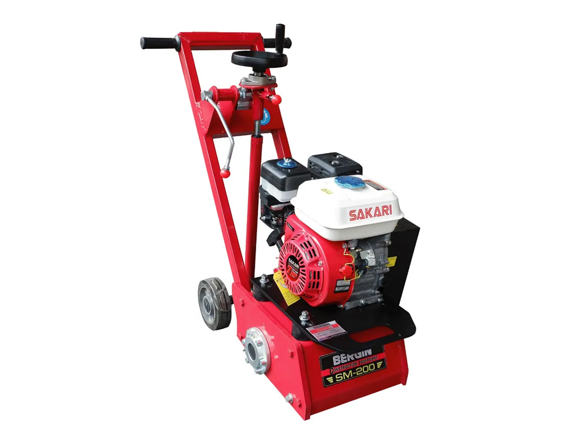 SM-200