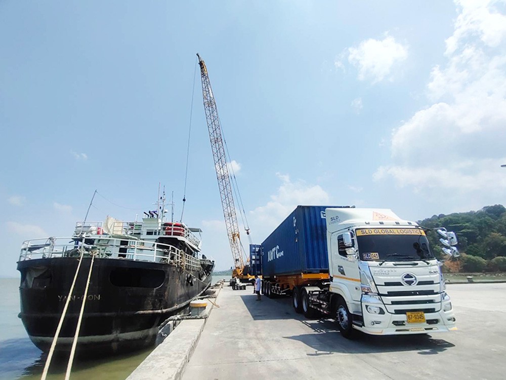 บริการขนส่งทางเรือ4