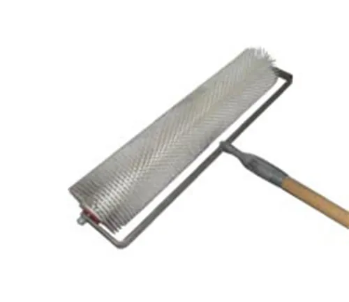 Spike-Roller