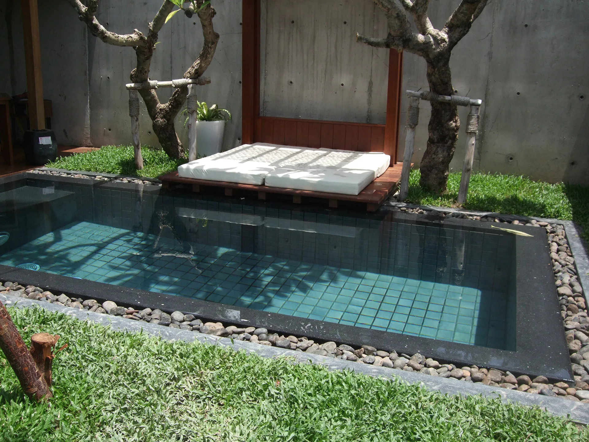 Dusit-D2-(3)