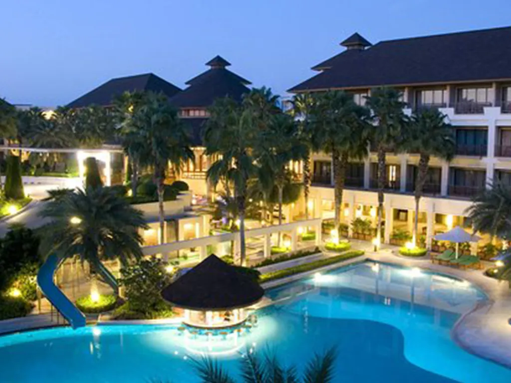 The-Tide-Resort-(3)