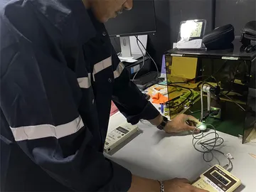 Photo&RadiometerLaboratory(5)