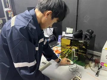 Photo&RadiometerLaboratory(6)