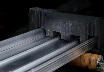 alutopmetal02