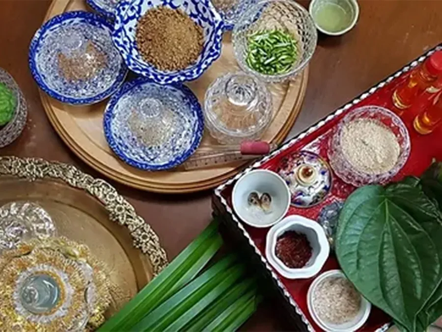 น้ำปรุง-ความฉลาดของหญิงสยาม
