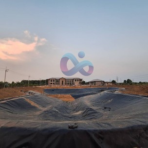 งานปูบ่อน้ำขนาดใหญ่HDPE1mm3