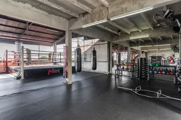 HomeFitnessClubสะพานใหม่7