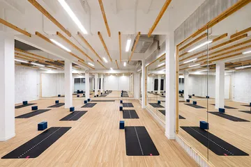 HomeFitnessClubสะพานใหม่9